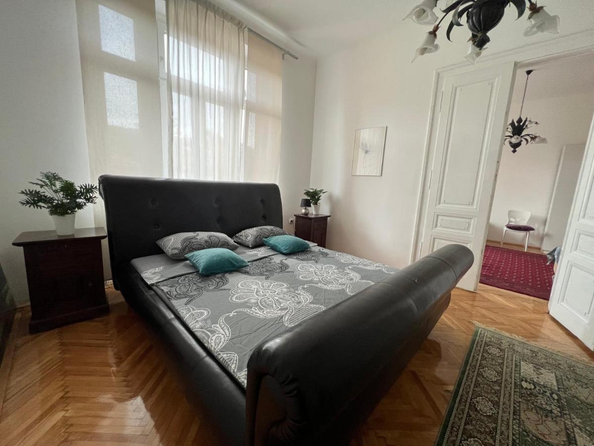 Apartman Happy SJJ