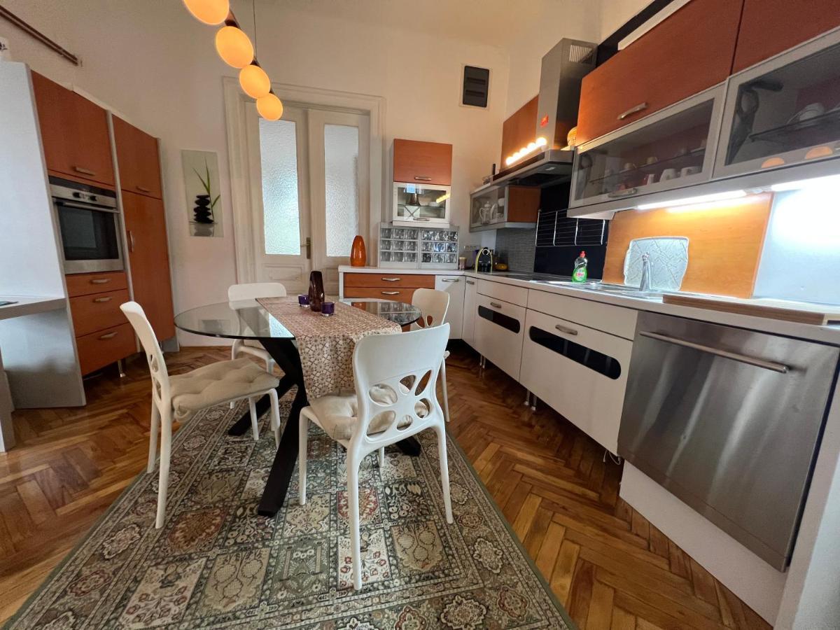 Apartment Apartman Happy SJJ
