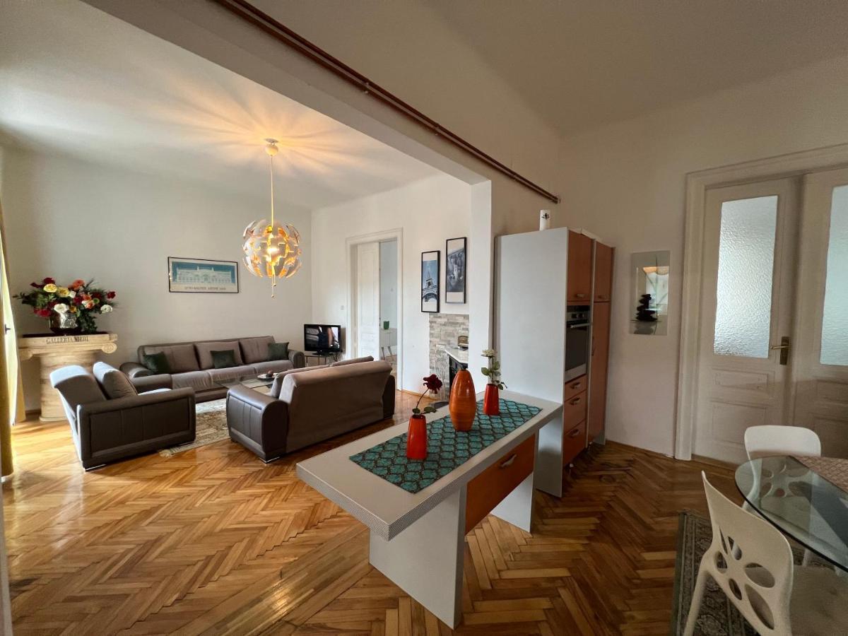 Apartment Apartman Happy *
